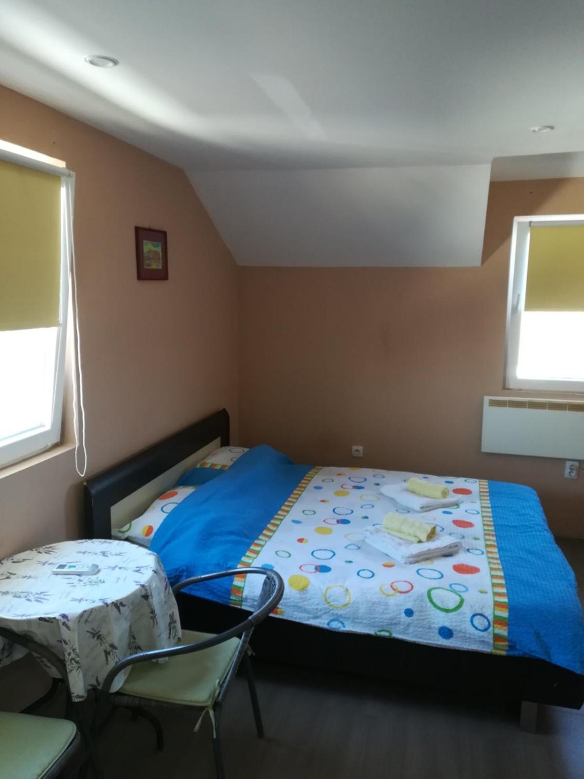 Zen Apartmani Нови Сад Екстериор снимка